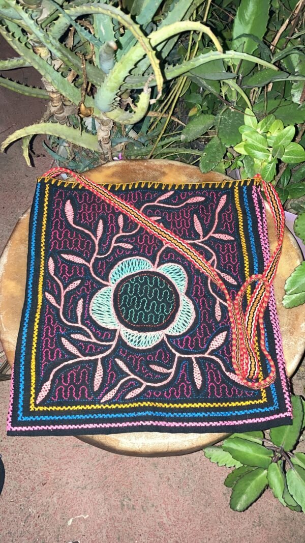 MORRAL SHIPIBO CONIBO